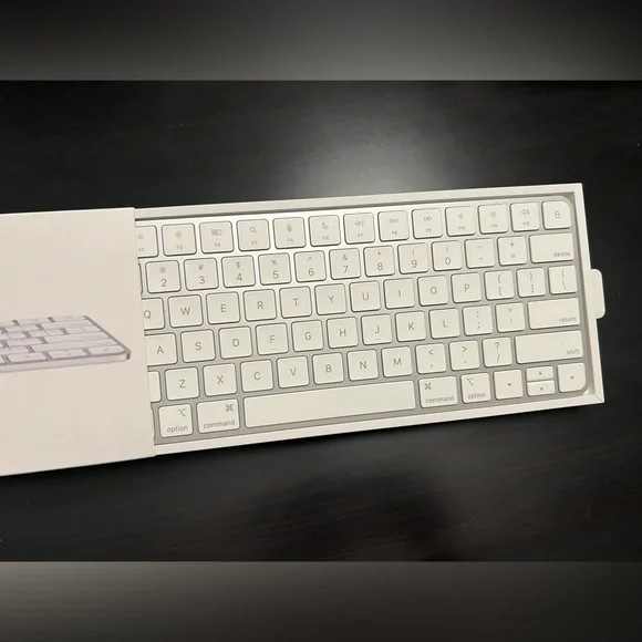 NWT Brand new Apple Magic Keyboard model A2450